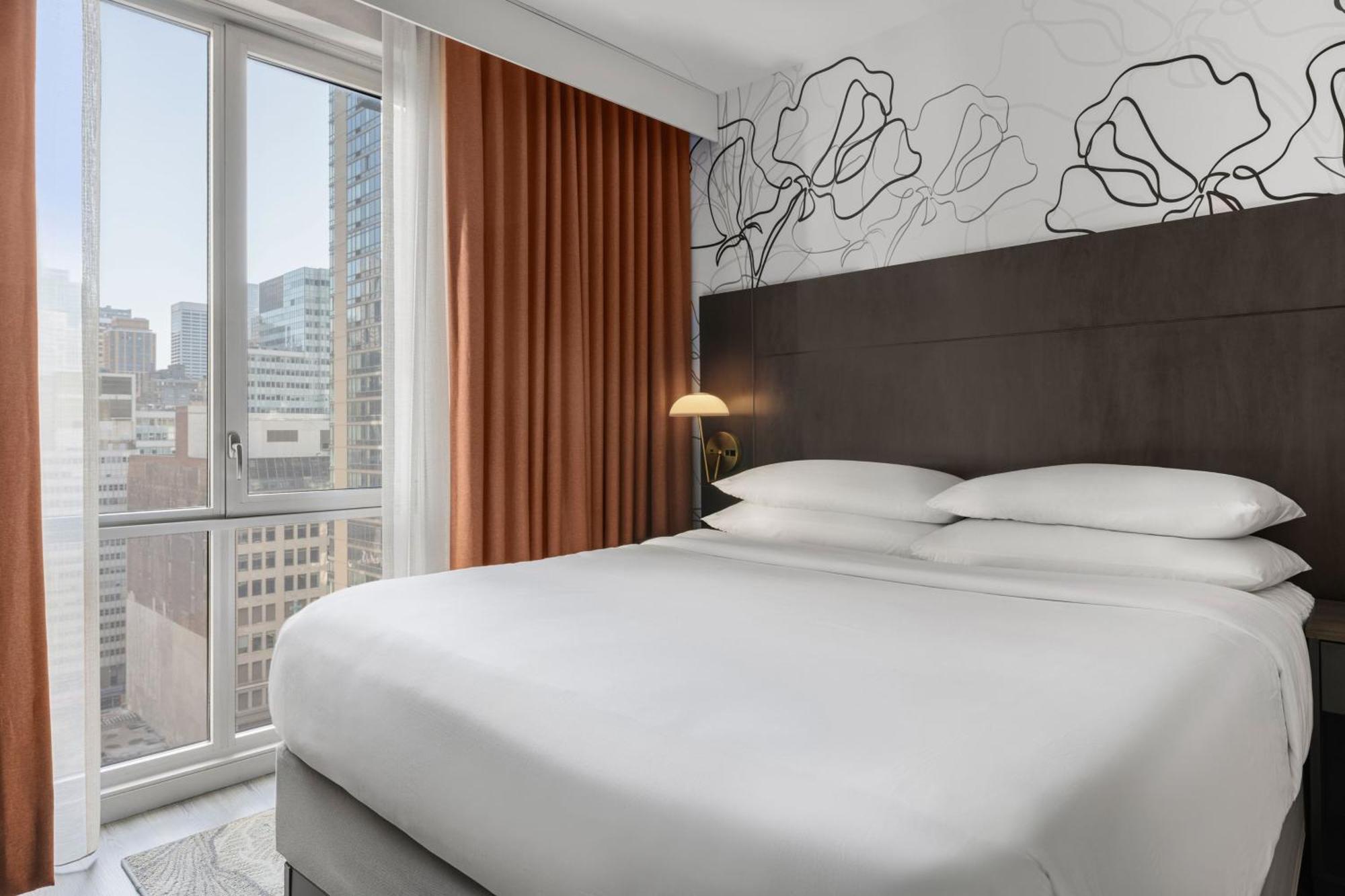 Courtyard By Marriott New York Manhattan/Chelsea Bagian luar foto
