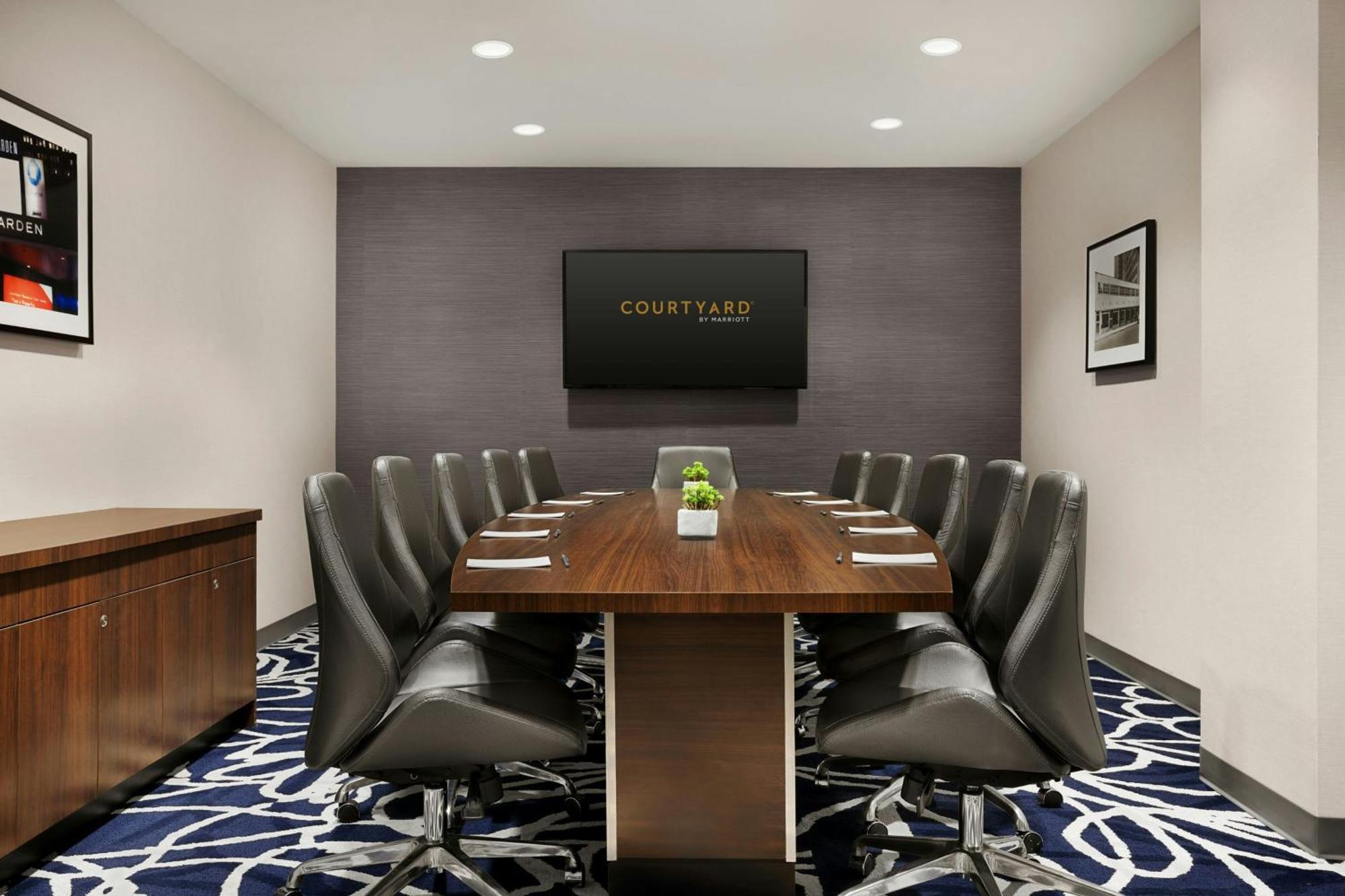 Courtyard By Marriott New York Manhattan/Chelsea Bagian luar foto