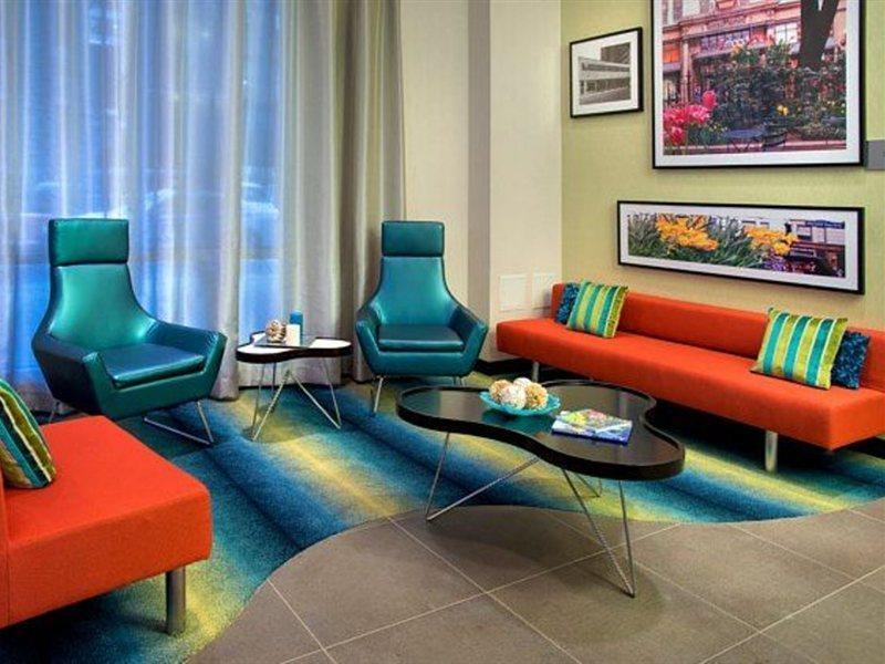 Courtyard By Marriott New York Manhattan/Chelsea Bagian luar foto