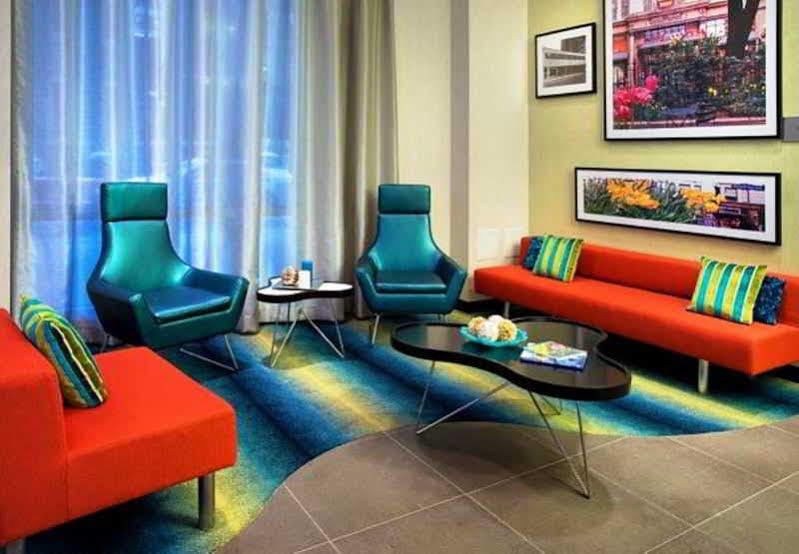 Courtyard By Marriott New York Manhattan/Chelsea Bagian luar foto